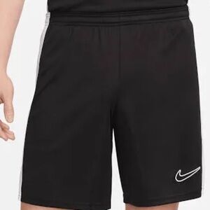 *NEW WITH TAGS* Nike Black Sports Shorts with Logo